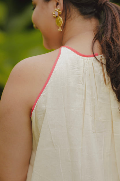 Soft Peach Silhouette